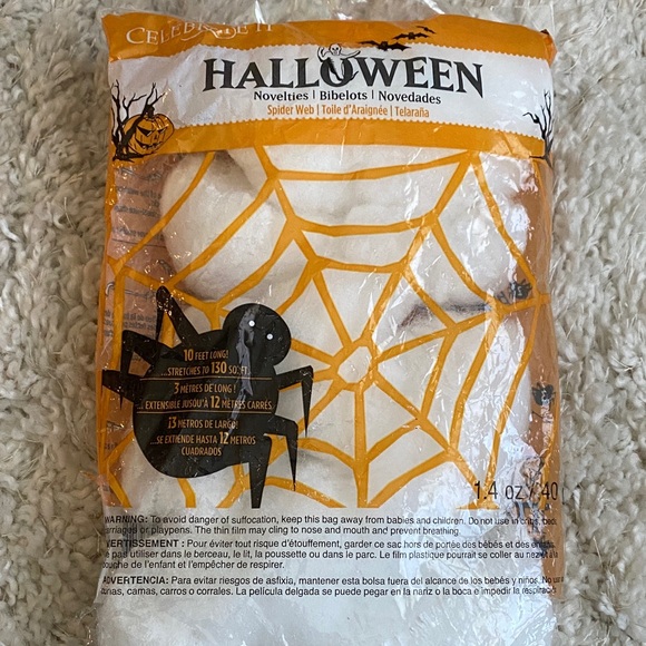 Halloween Decor Set - Picture 4 of 7